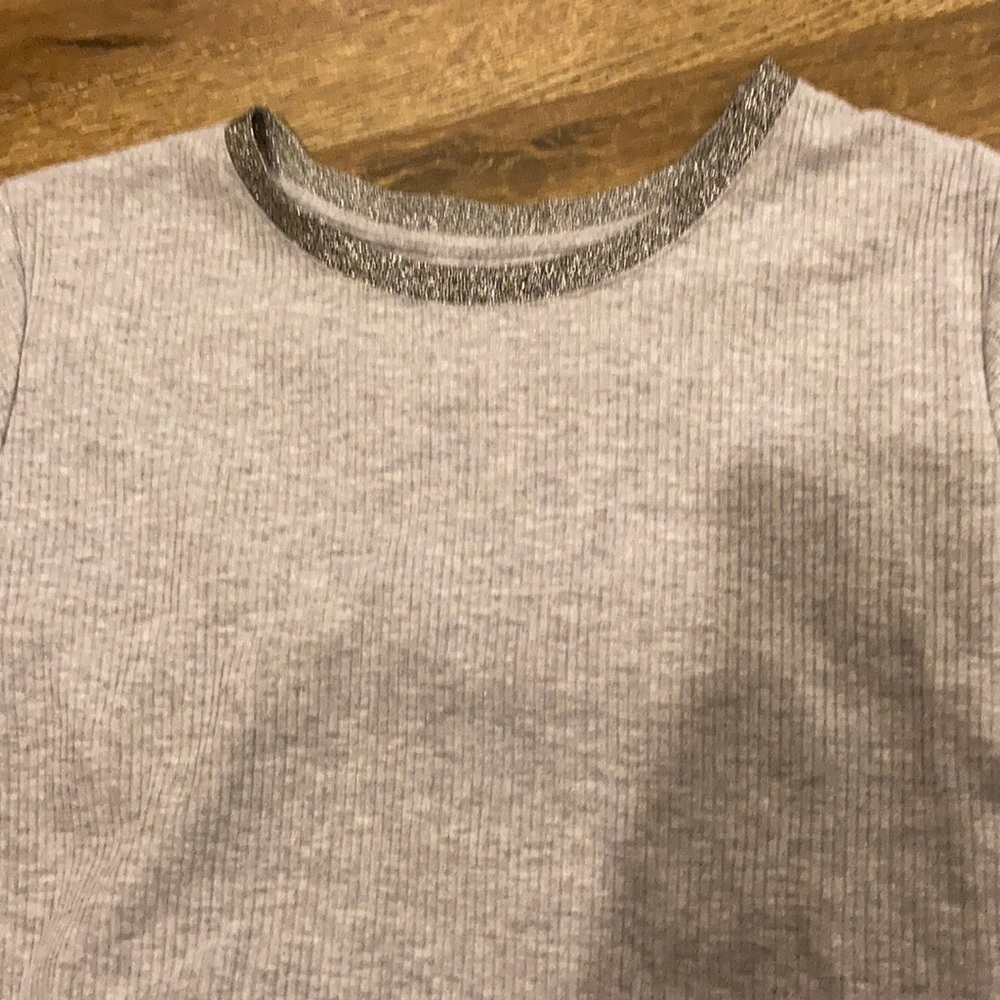 gray tee - Picture 2 of 3